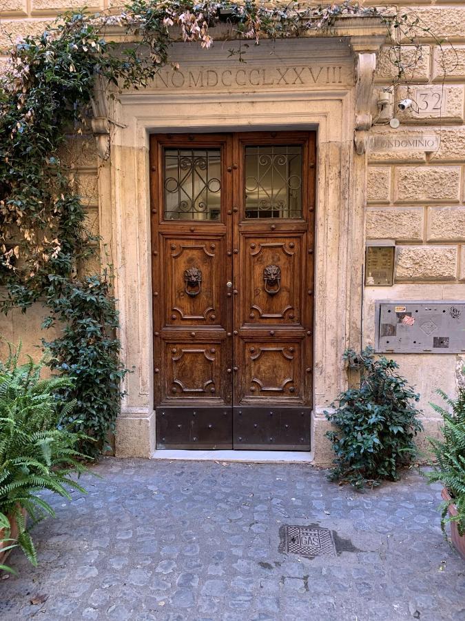 B&S Domus Colosseo Рим Экстерьер фото
