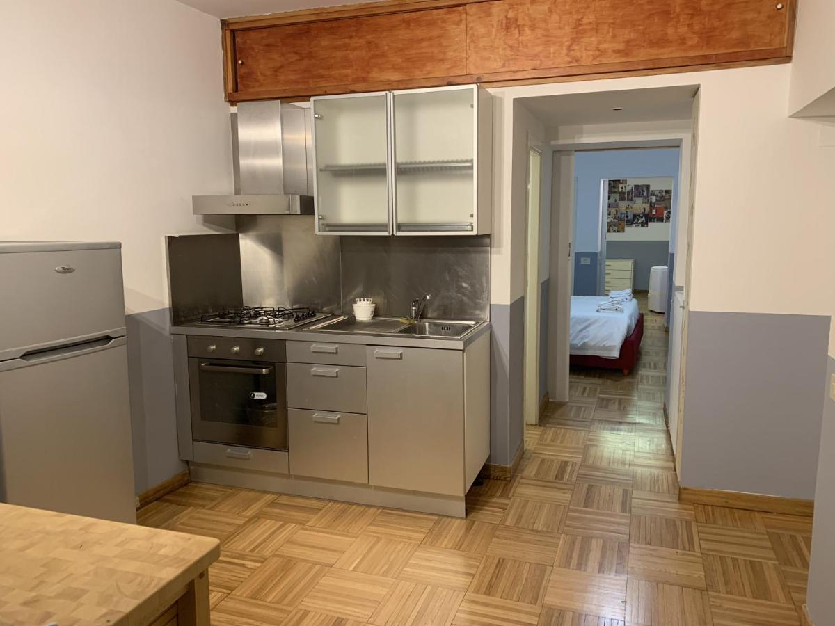 B&S Domus Colosseo Рим Экстерьер фото