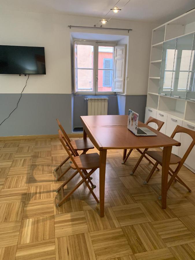 B&S Domus Colosseo Рим Экстерьер фото